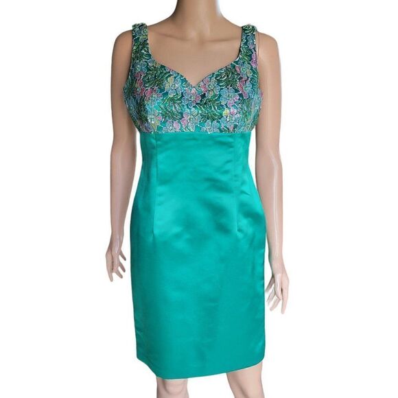 Donna Morgan Mini Green Cocktail Dress (Size 4) - Picture 2 of 8